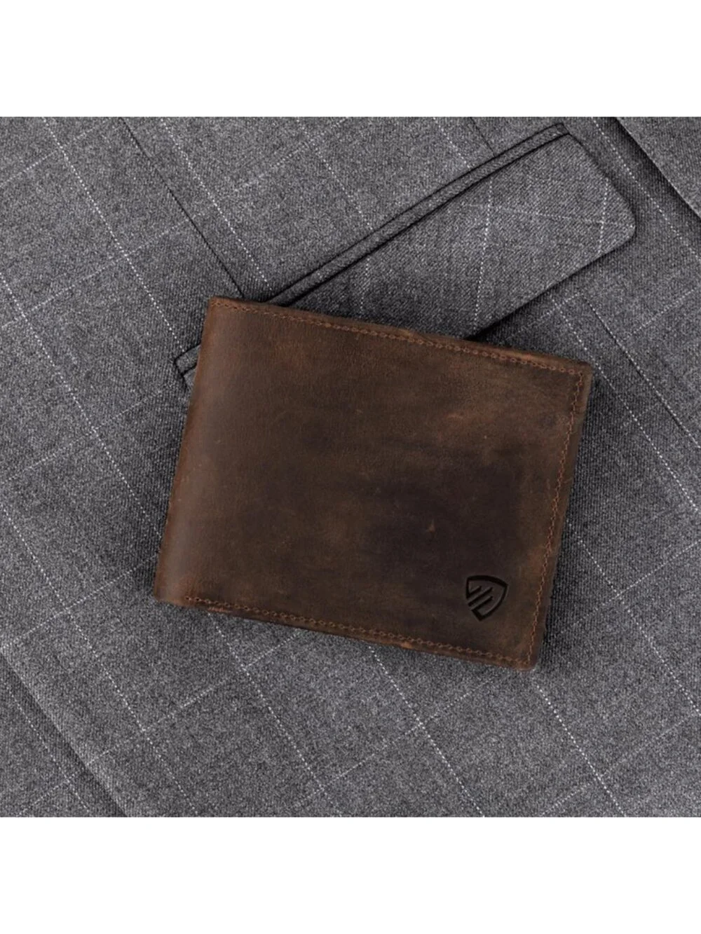 Slim Bifold RFID Blocking Leather Wallet for Men | Front Pocket Design, Stylish